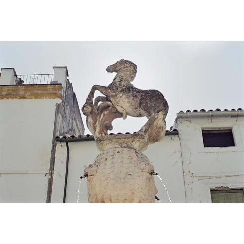 Fashion Eye Córdoba By Miles Aldridge in Trunks, Travel and Home's Library Fashion Eye collections by Louis Vuitton (Product zoom)