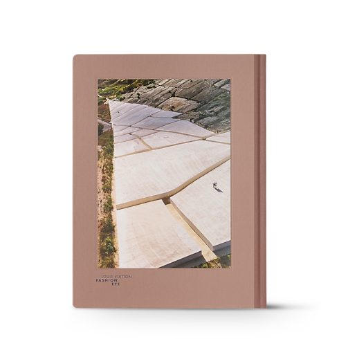 Fashion Eye Cretto Di Burri in Trunks, Travel and Home's Library Fashion Eye collections by Louis Vuitton (Product zoom)