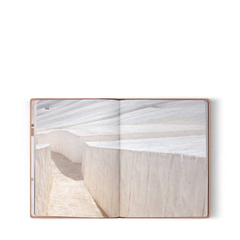 Fashion Eye Cretto Di Burri in Trunks, Travel and Home's Library Fashion Eye collections by Louis Vuitton (Product zoom)