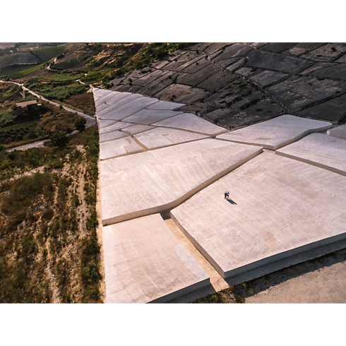 Fashion Eye Cretto Di Burri in Trunks, Travel and Home's Library Fashion Eye collections by Louis Vuitton (Product zoom)