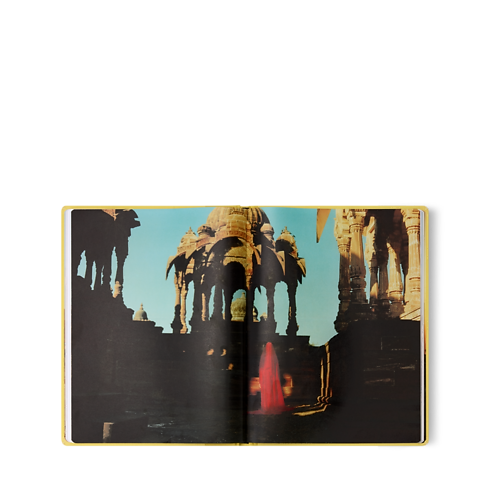 Fashion Eye Rajasthan in Trunks, Travel and Home's Library Fashion Eye collections by Louis Vuitton (Product zoom)