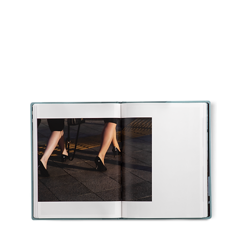 Fashion Eye Seoul in Trunks, Travel and Home's Library Fashion Eye collections by Louis Vuitton (Product zoom)