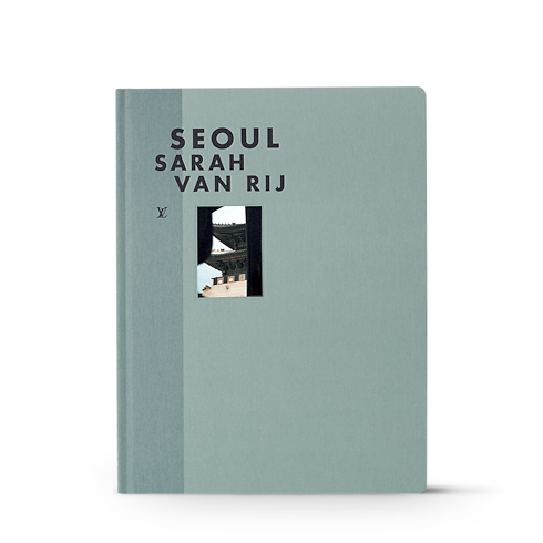 Fashion Eye Seoul in Trunks, Travel and Home's Library Fashion Eye collections by Louis Vuitton (Product zoom)