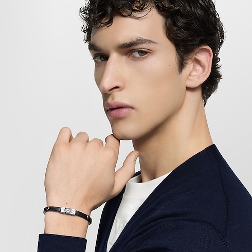 Flower Edge Stud Bracelet in Men's Fashion Jewelry Bracelets collections by Louis Vuitton (Product zoom)