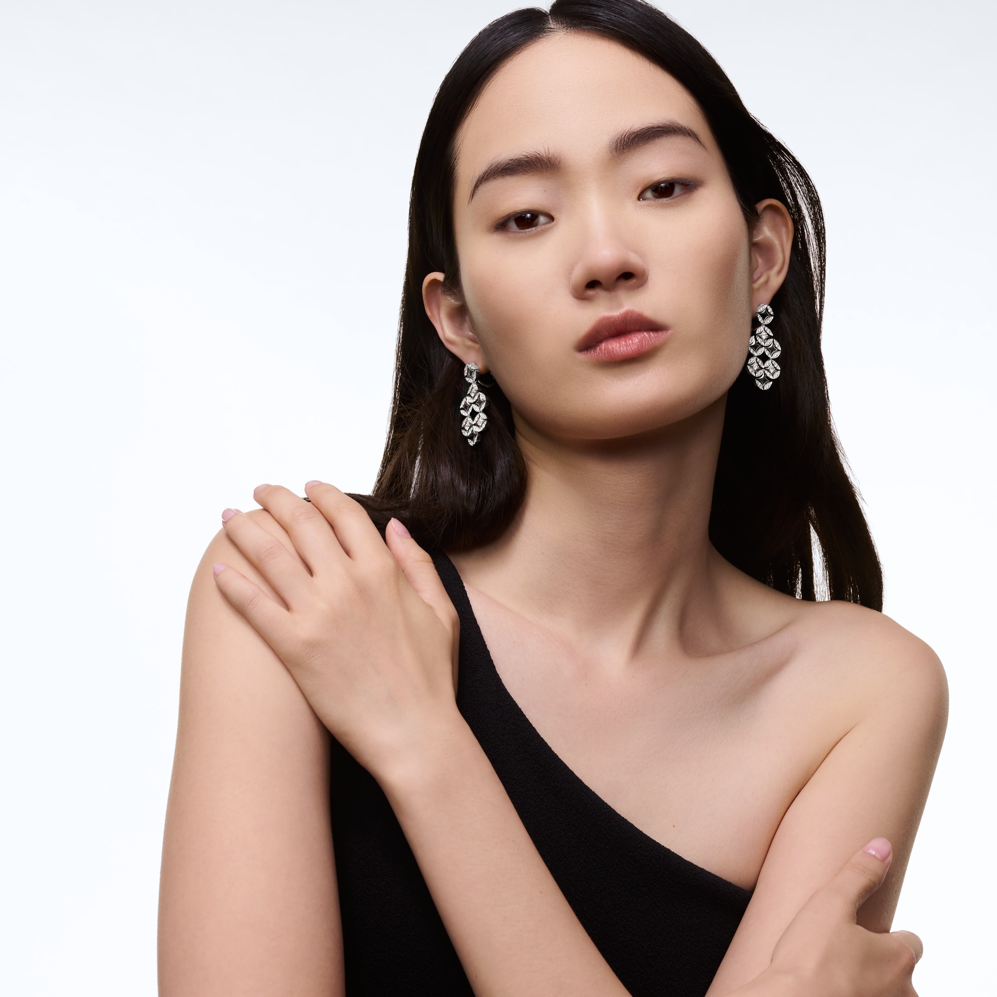 Galaxie Earrings, White Gold and Diamonds  in Les Extraordinaires