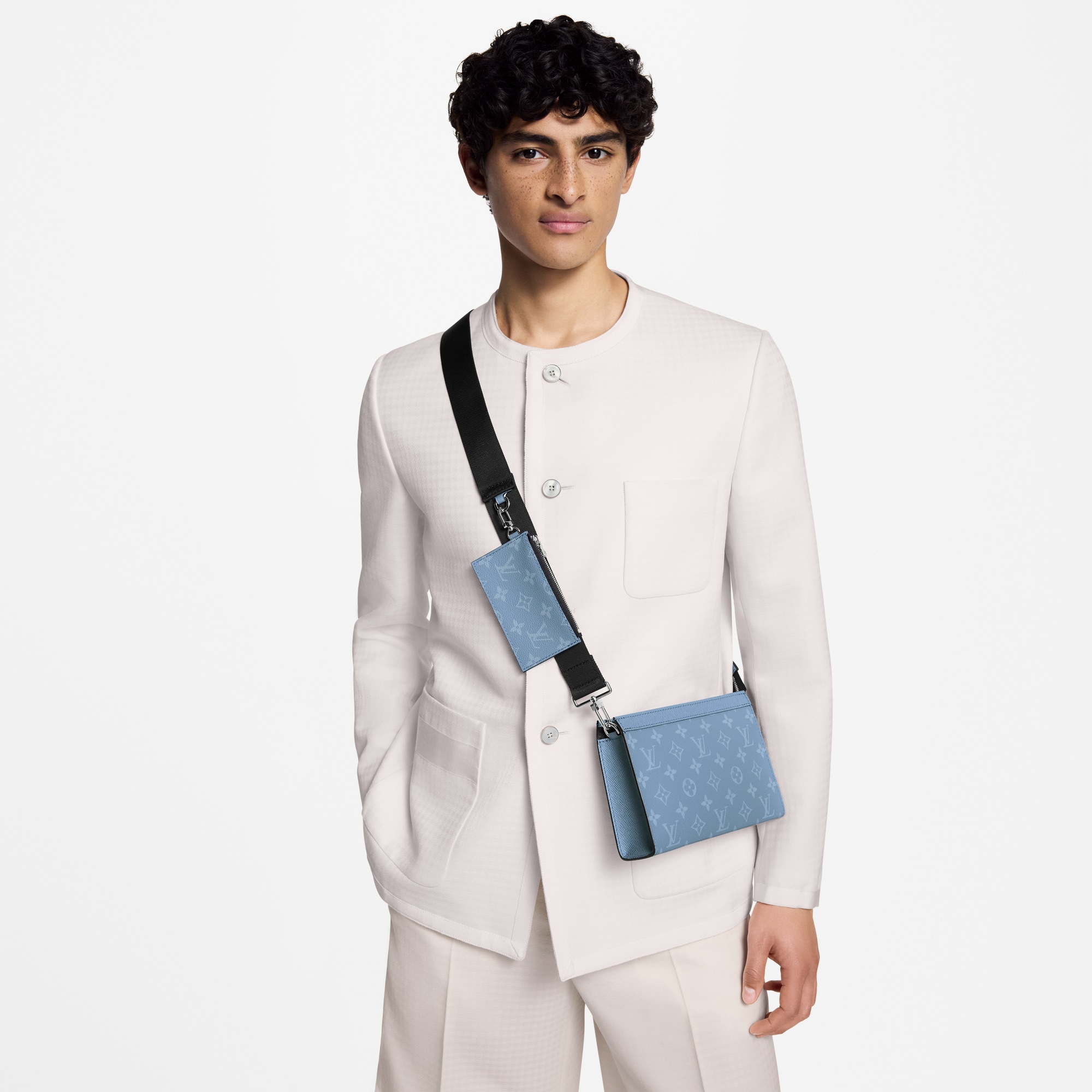 Gaston Wearable Wallet Taigarama in Men