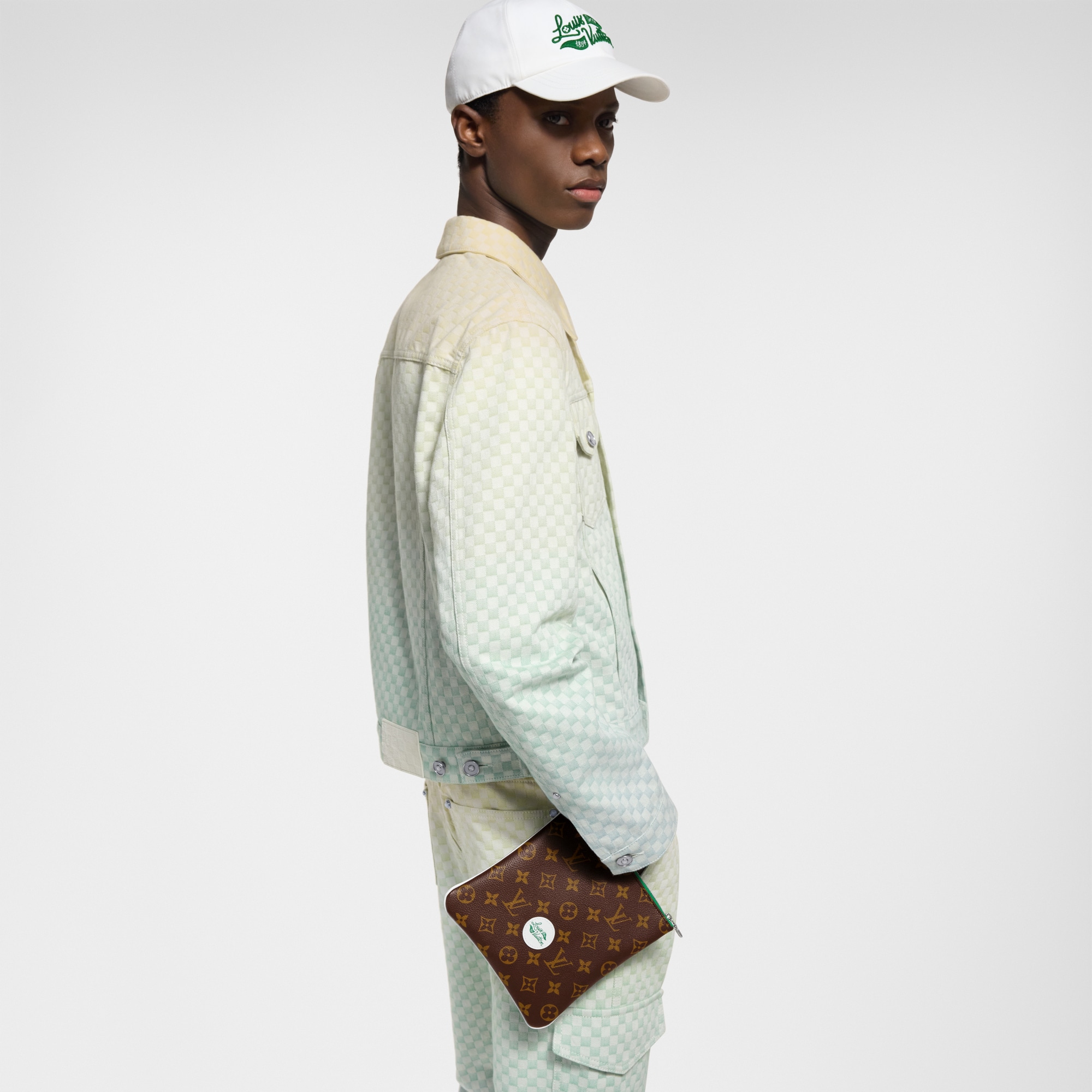 Golf Accessories Pouch S00 in Trunks, Travel and Home