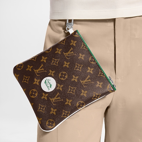 Golf Accessories Pouch S00 in Trunks, Travel and Home's Sport and Games } collections by Louis Vuitton (Product zoom)