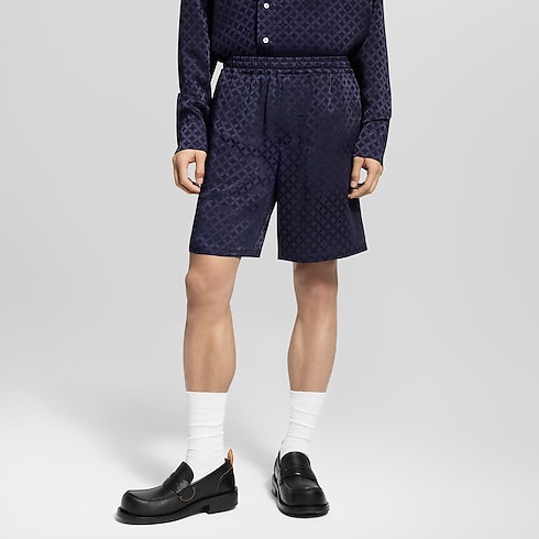 Graphic Jacquard Shorts in Men's Ready-to-Wear Trousers collections by Louis Vuitton (Product zoom)