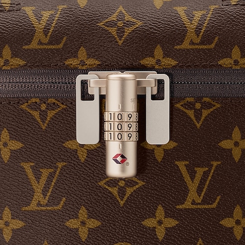 Horizon Soft Duffle 55 Monogram Canvas in Men's Travel Horizon collections by Louis Vuitton (Product zoom)