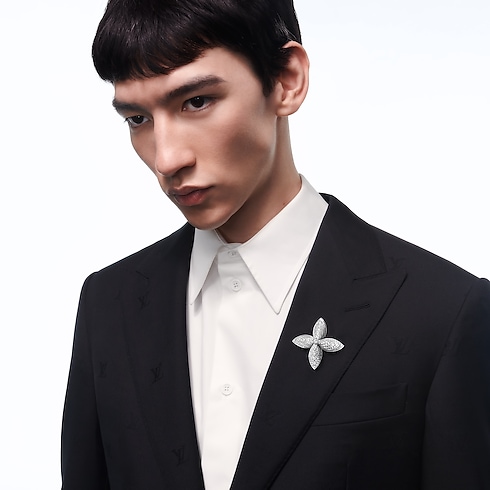 Idylle Blossom Brooch, White Gold & Diamonds in Les Extraordinaires's Jewellery Others collections by Louis Vuitton (Product zoom)
