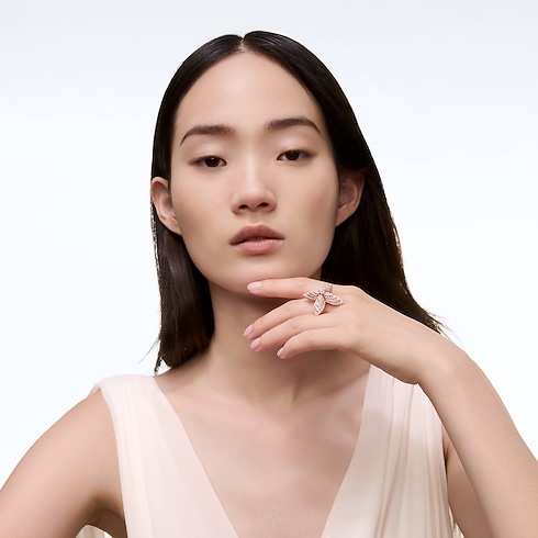 Idylle Blossom Ring, Rose Gold and Diamonds in Les Extraordinaires's Jewellery Rings collections by Louis Vuitton (Product zoom)