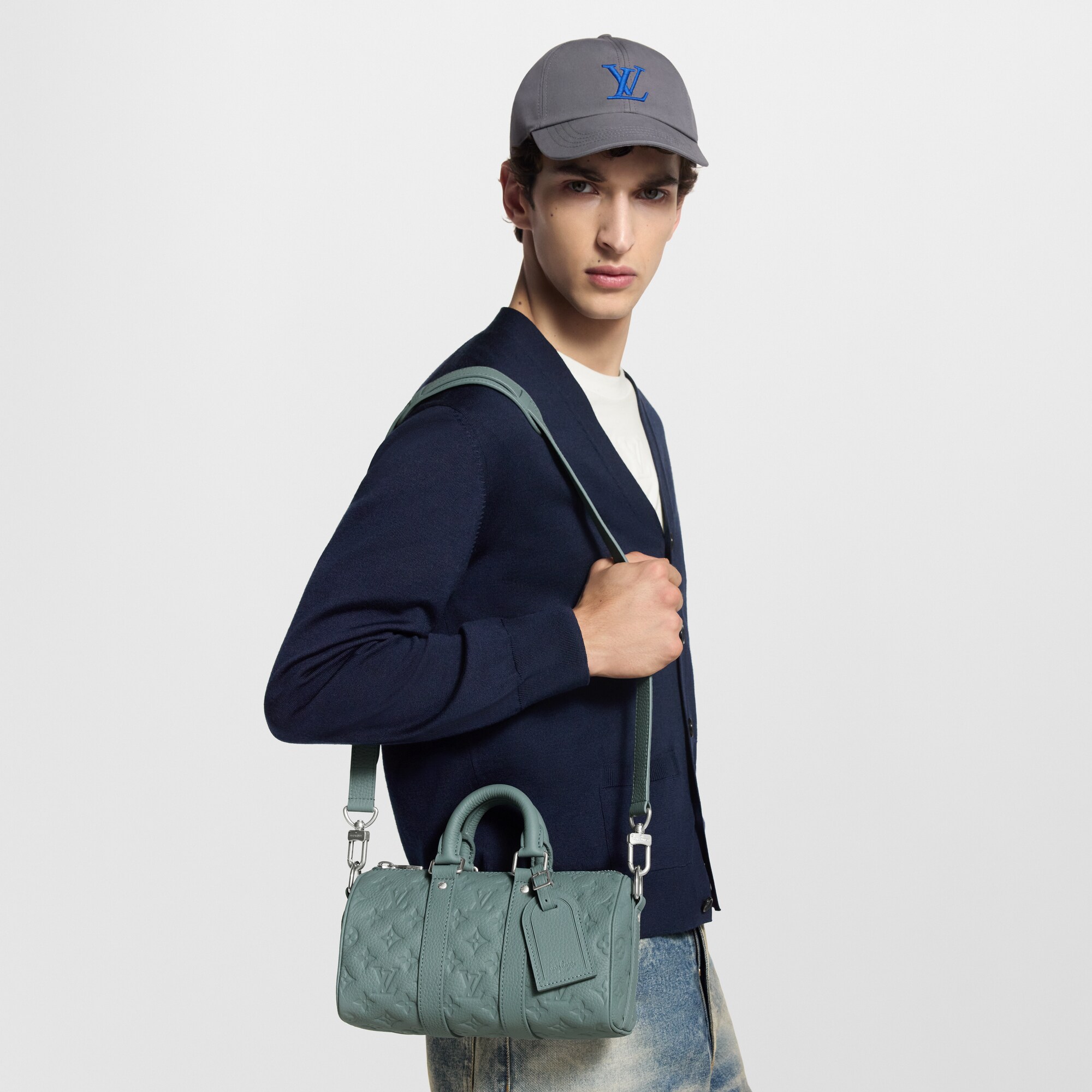 Keepall Bandoulière 25 Taurillon Monogram in Bags and Small Leather Goods