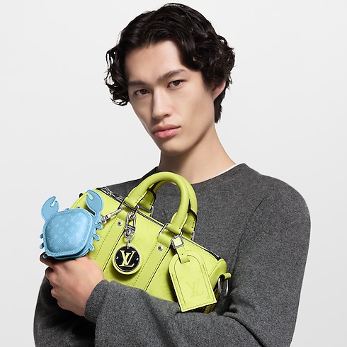 Keepall Bandoulière 25 Taigarama in Bags and Small Leather Goods's Men Bags LV Icons collections by Louis Vuitton (Product zoom)