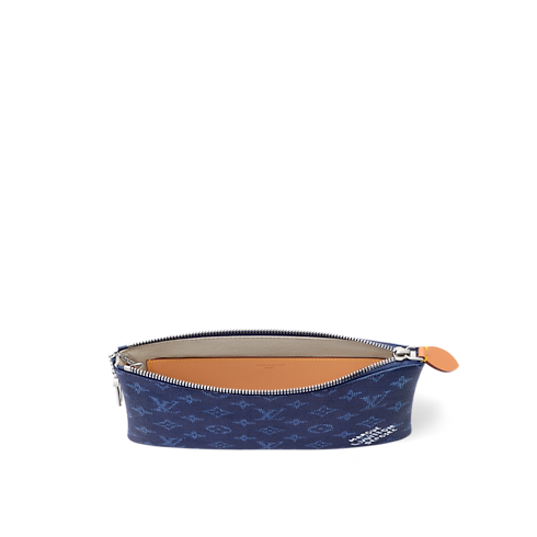 Key Pouch M Other Monogram Canvas in Women's Wallets and Small Leather Goods Card Holders and Key Holders collections by Louis Vuitton (Product zoom)