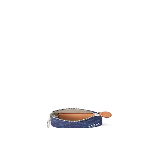 Key Pouch S Other Monogram Canvas in Women's Wallets and Small Leather Goods Card Holders and Key Holders collections by Louis Vuitton (Product zoom)