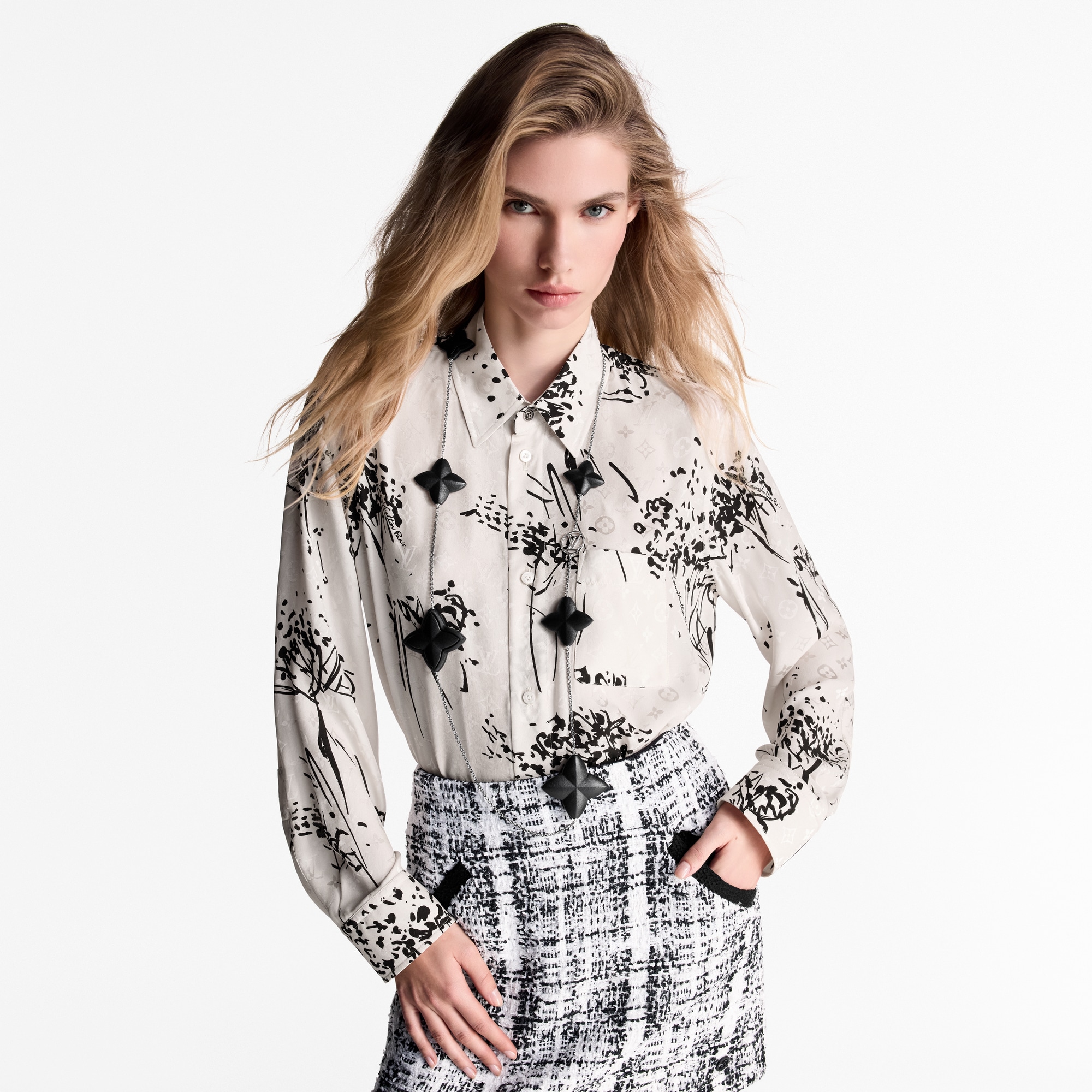 Leather Flower Sautoir S00 in Women