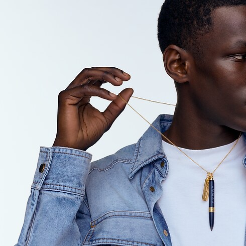 Les Gastons Vuitton Designer Pendant, Yellow Gold and Blue Titanium in Les Extraordinaires's Jewellery Necklaces and Pendants collections by Louis Vuitton (Product zoom)