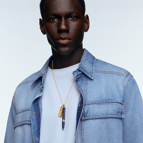 Les Gastons Vuitton Designer Pendant, Yellow Gold and Blue Titanium in Les Extraordinaires's Jewellery Necklaces and Pendants collections by Louis Vuitton (Product zoom)