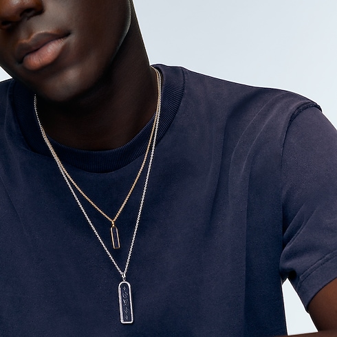 Les Gastons Vuitton Small Tag Pendant, Yellow Gold and Blue Titanium in Les Extraordinaires's Jewellery Necklaces and Pendants collections by Louis Vuitton (Product zoom)