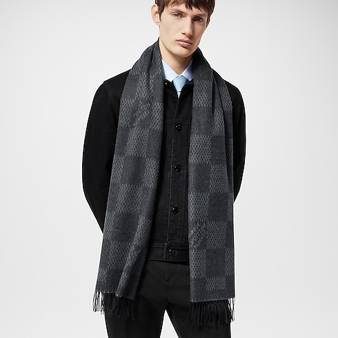 Light Damier Scarf S00 in Men's Accessories Scarves collections by Louis Vuitton (Product zoom)