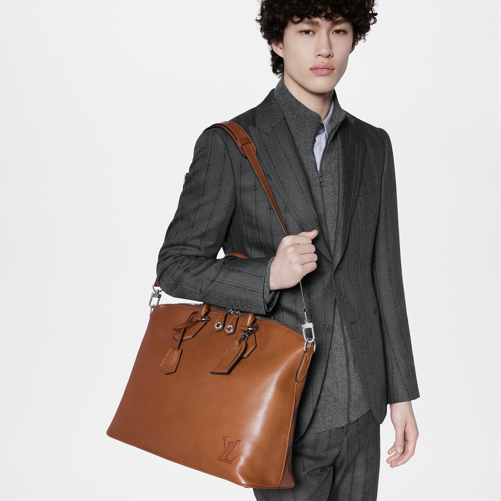 Lock It MM Bag H30 - Bags M21342 | LOUIS VUITTON 