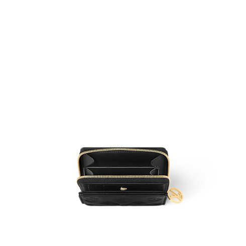 Lou Coussin Wallet Coussin in Women's Wallets and Small Leather Goods All Wallets and Small Leather Goods collections by Louis Vuitton (Product zoom)