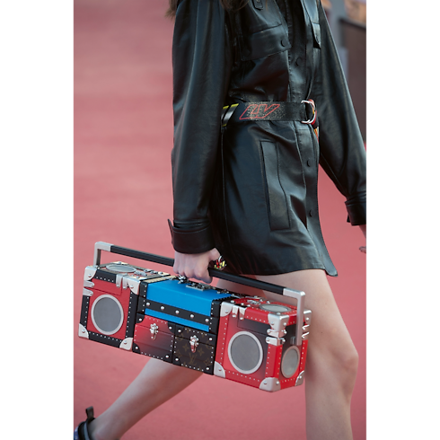 Louis Vuitton Catwalk in Trunks, Travel and Home's Library Hard Cover Books collections by Louis Vuitton (Product zoom)