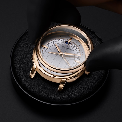 Louis Vuitton Escale Twin Zone, Automatic, 41mm, Platinum and diamonds in Watches's All Watches } collections by Louis Vuitton