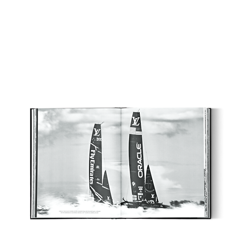 Louis Vuitton Trophies in Trunks, Travel and Home's Library Hard Cover Books collections by Louis Vuitton (Product zoom)