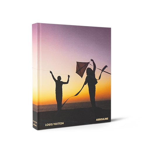 Louis Vuitton Virgil Abloh, Collector Edition in Trunks, Travel and Home's Library Hard Cover Books collections by Louis Vuitton (Product zoom)