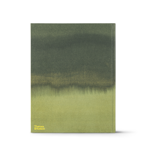 Louis Vuitton: A Perfume Atlas, French Version in Trunks, Travel and Home's Library Hard Cover Books collections by Louis Vuitton (Product zoom)