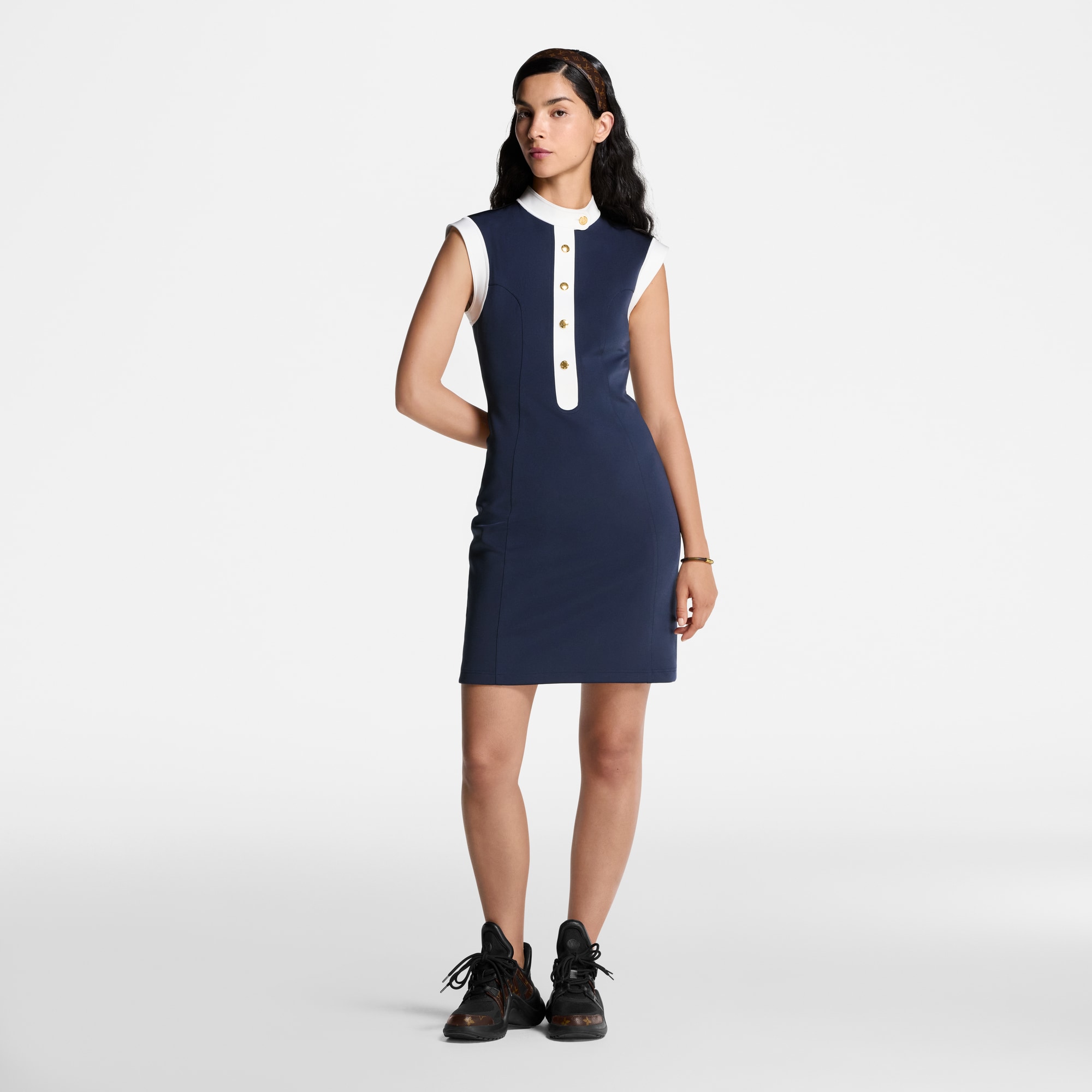 LV Archlight Trainer