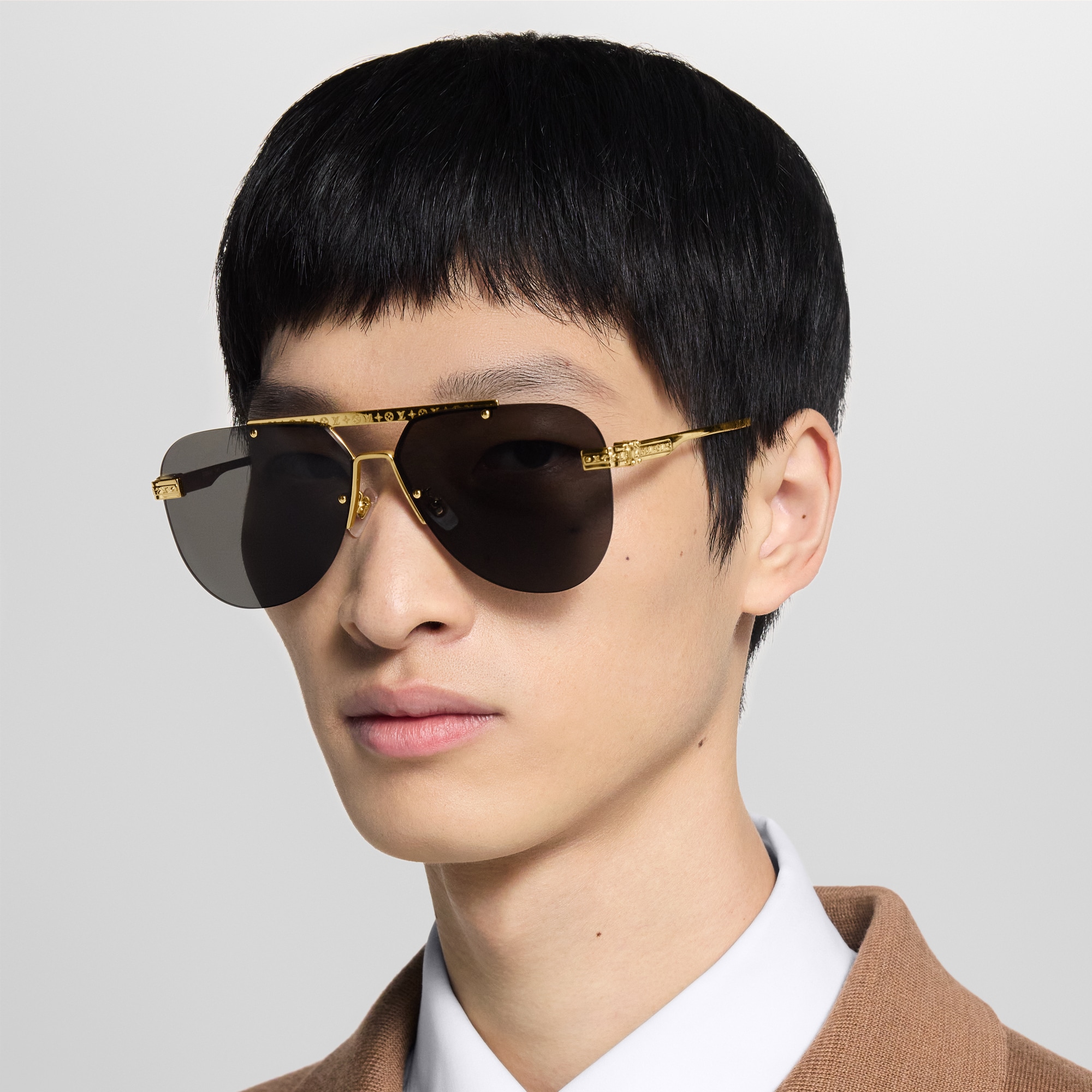 LV Ash Sunglasses S00 in Men