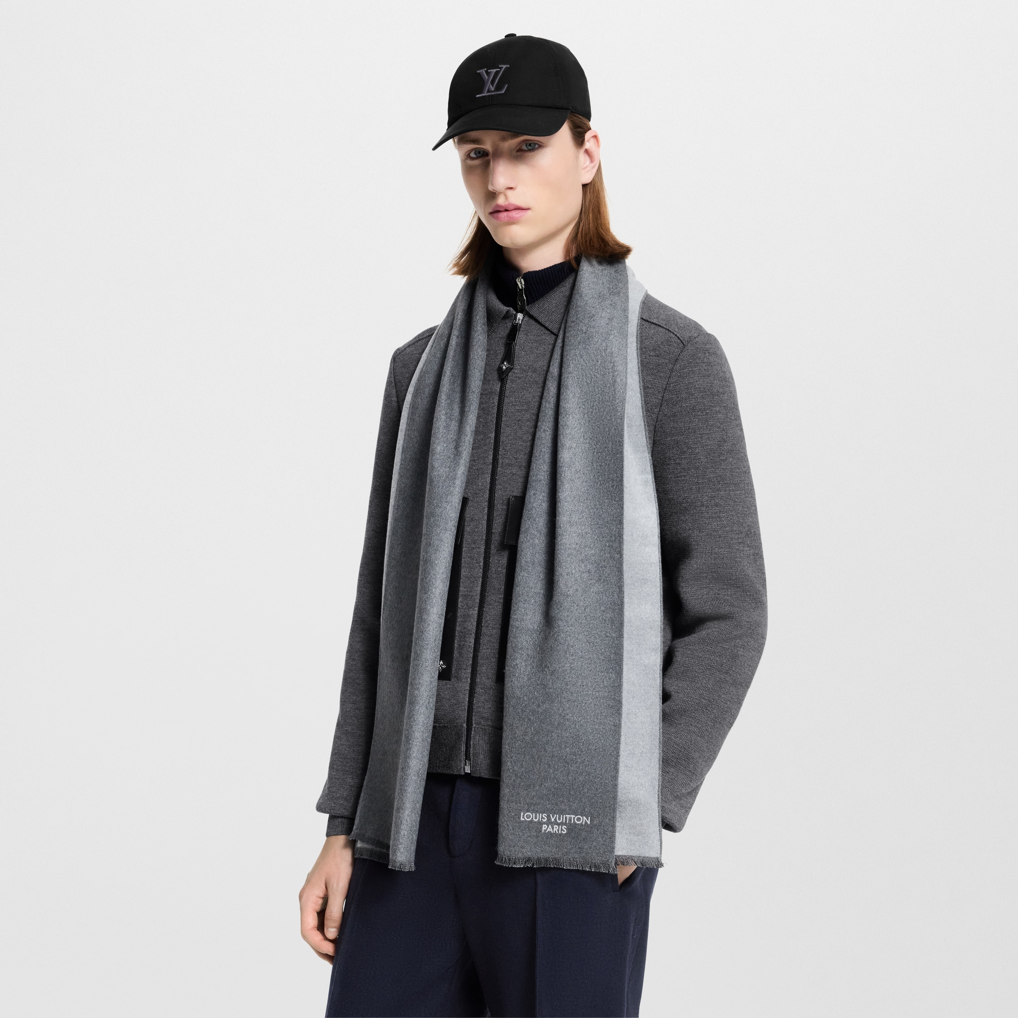 LV Bliss Scarf S00 in Men