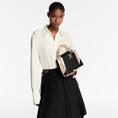 LV Bow BB Bandeau S00 in Women's Accessories Silk Squares and Bandeaux collections by Louis Vuitton (Product zoom)