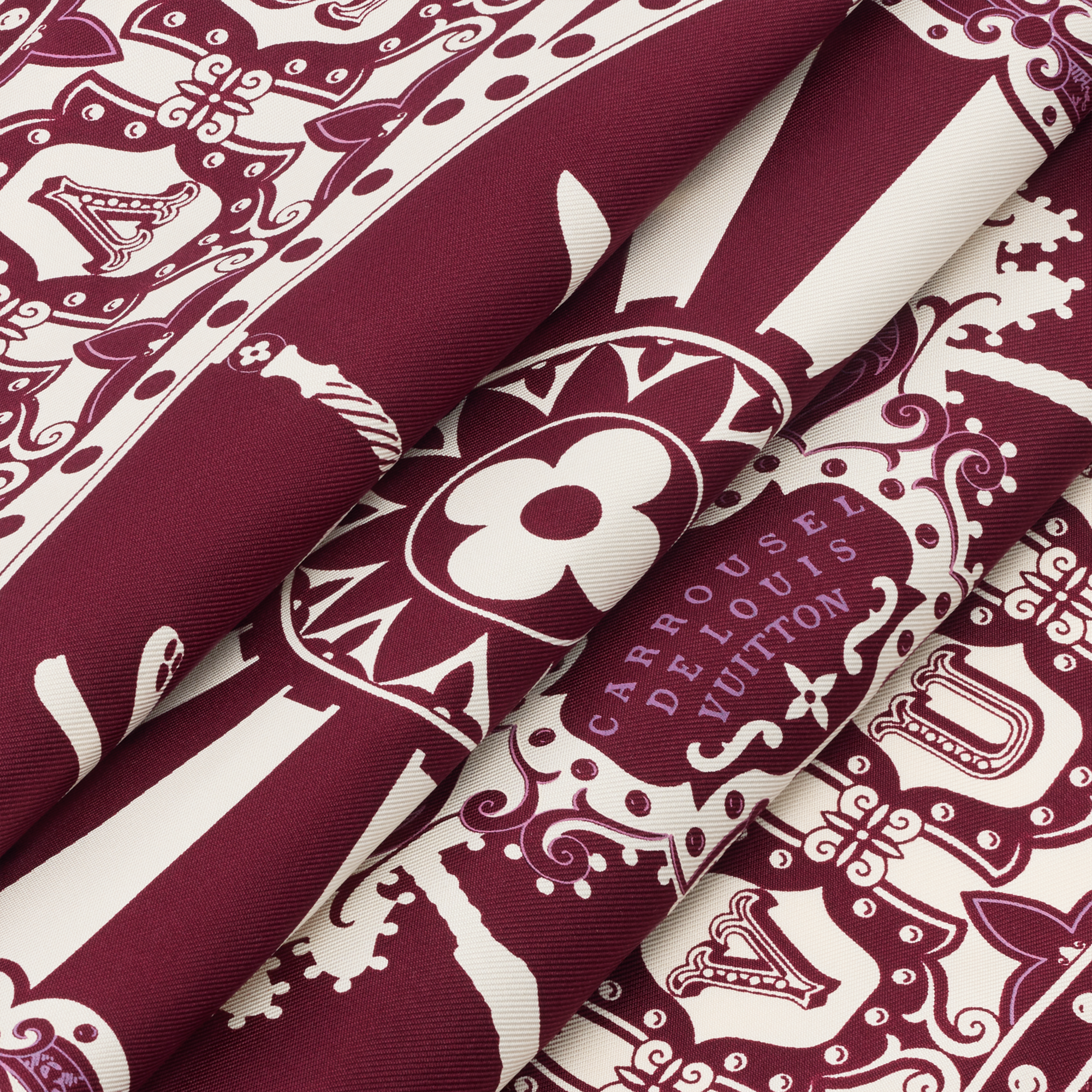 LV Carrousel Square 70 S00 in Women