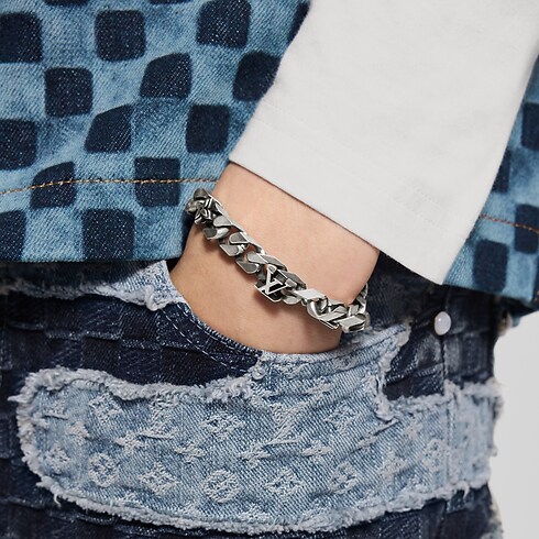 LV City Links Bracelet S00 in Men's Fashion Jewelry Bracelets collections by Louis Vuitton (Product zoom)