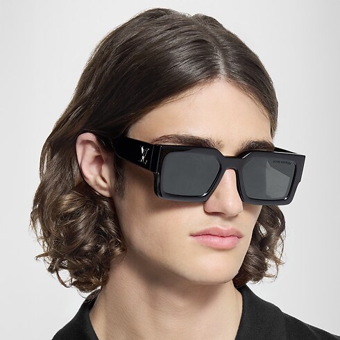 LV Clash Square Sunglasses S00 in Men's Accessories Sunglasses collections by Louis Vuitton (Product zoom)