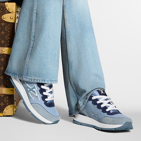 LV Classic Sneaker in Men's Shoes Sneakers collections by Louis Vuitton (Product zoom)