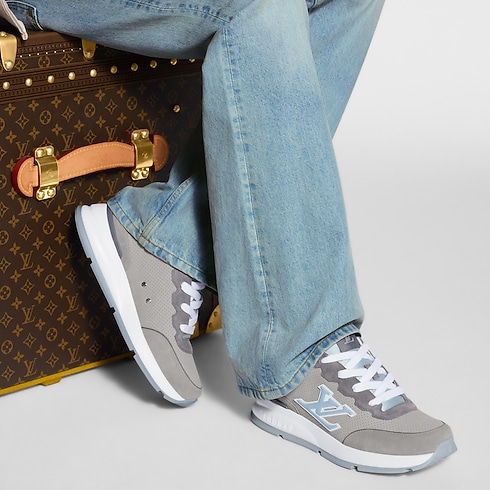 LV Classic Sneaker in Men's Shoes Sneakers collections by Louis Vuitton (Product zoom)