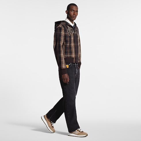 LV Classic Sneaker in Men's Shoes Sneakers collections by Louis Vuitton (Product zoom)