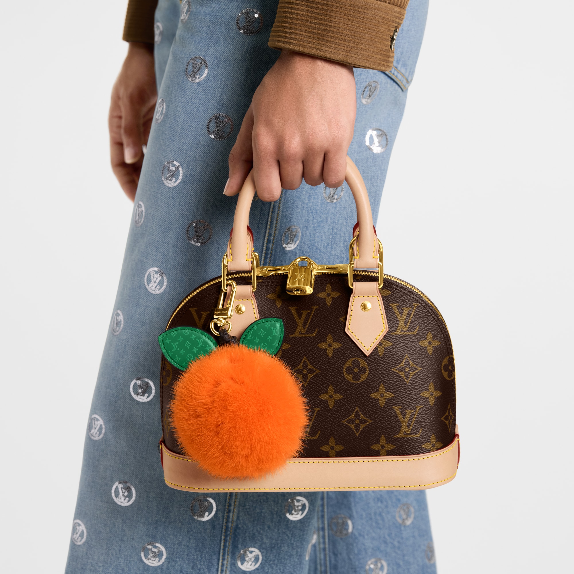 LV Clementine Pouch S00 in Women