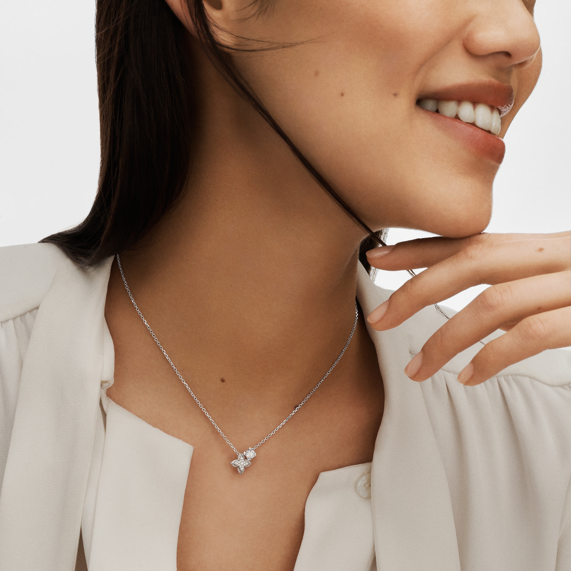 LV Diamonds Double Pendant, Round Brilliant cut  in Jewellery