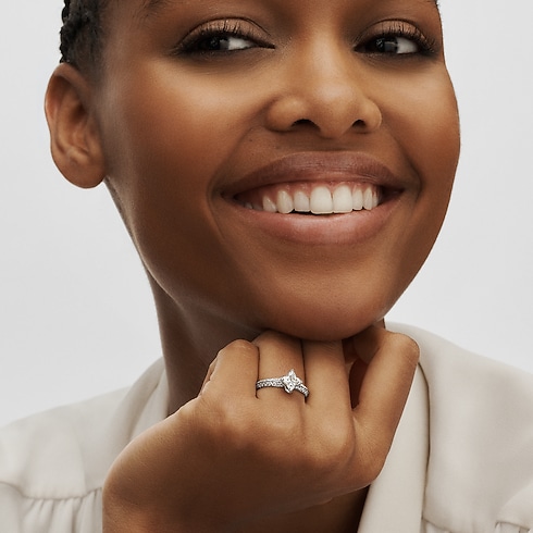 LV Diamonds Pavé Solitaire, LV Monogram Star cut in Jewellery's Collections LV Diamonds collections by Louis Vuitton (Product zoom)