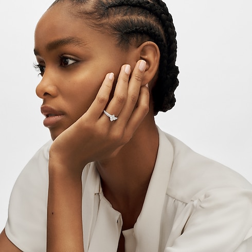 LV Diamonds Pavé Solitaire, LV Monogram Star cut in Jewellery's Collections LV Diamonds collections by Louis Vuitton (Product zoom)