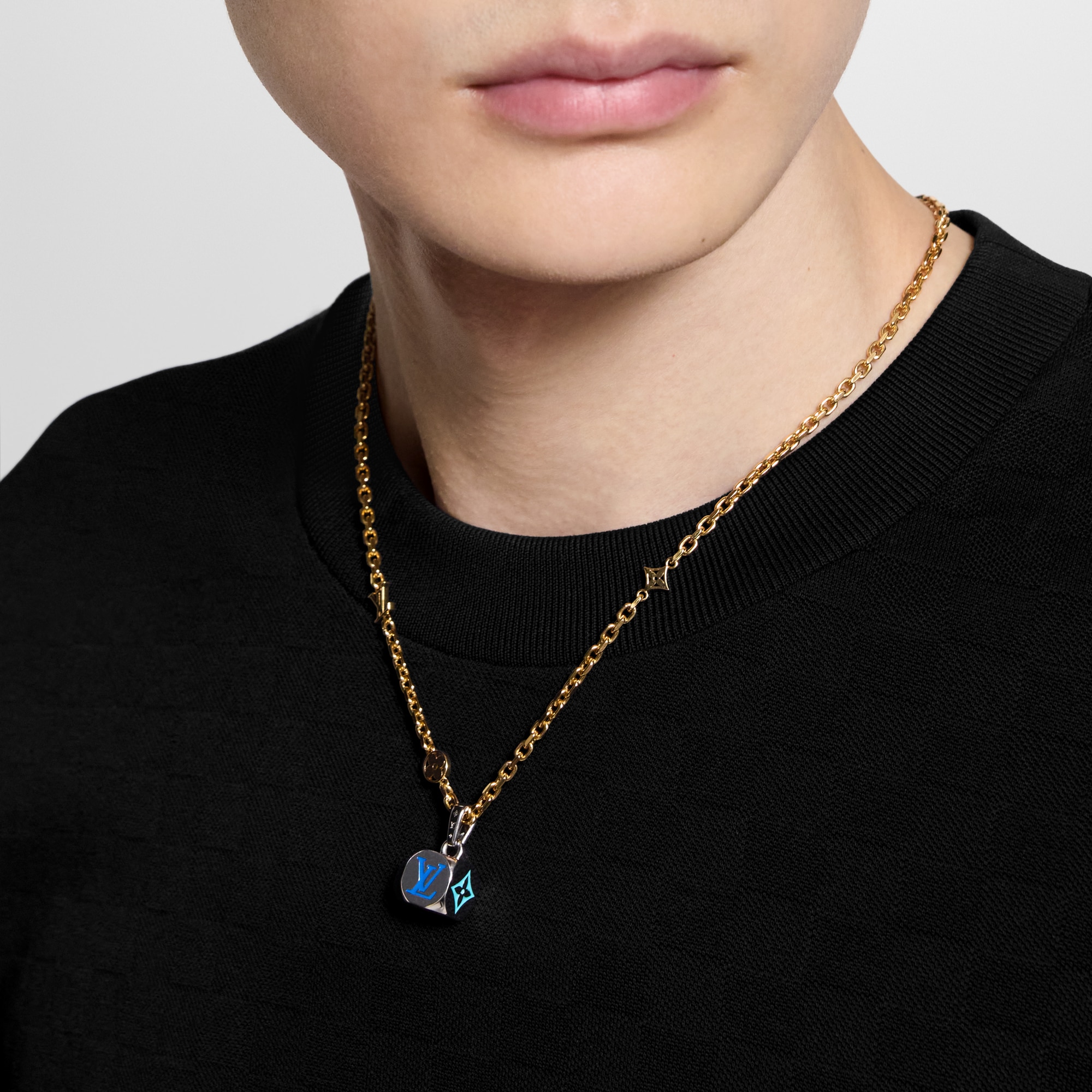 LV Dice Charm S00 in Men