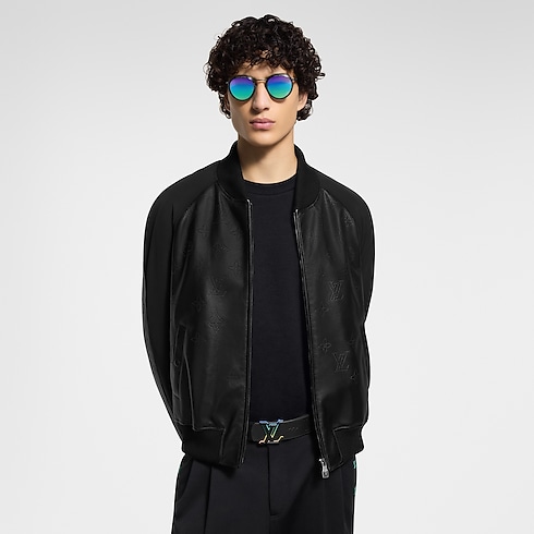 LV Dimension 40mm Reversible Belt in Men's Accessories Belts collections by Louis Vuitton (Product zoom)