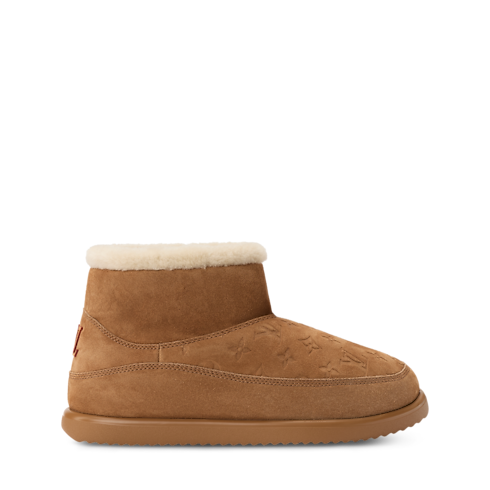 LV Easy Low Boot in Men's Shoes Boots collections by Louis Vuitton (Product zoom)