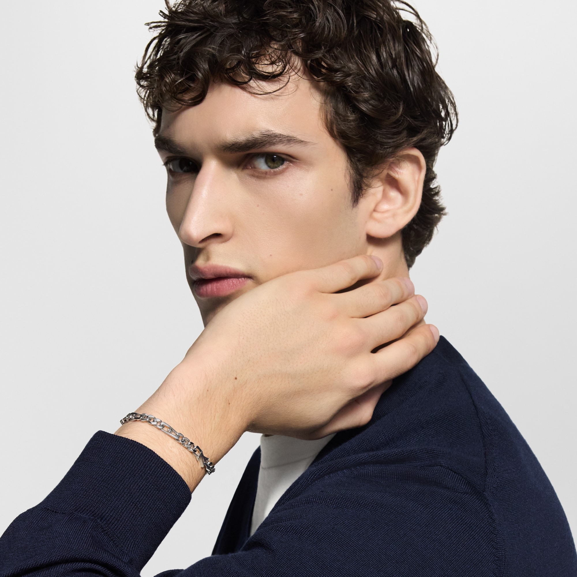 LV Figaro Bracelet S00 in Men